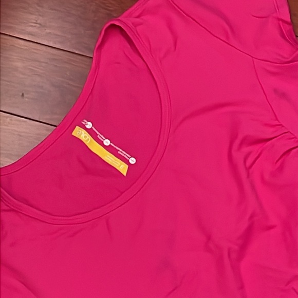 Lole women’s athletic top - Picture 2 of 3